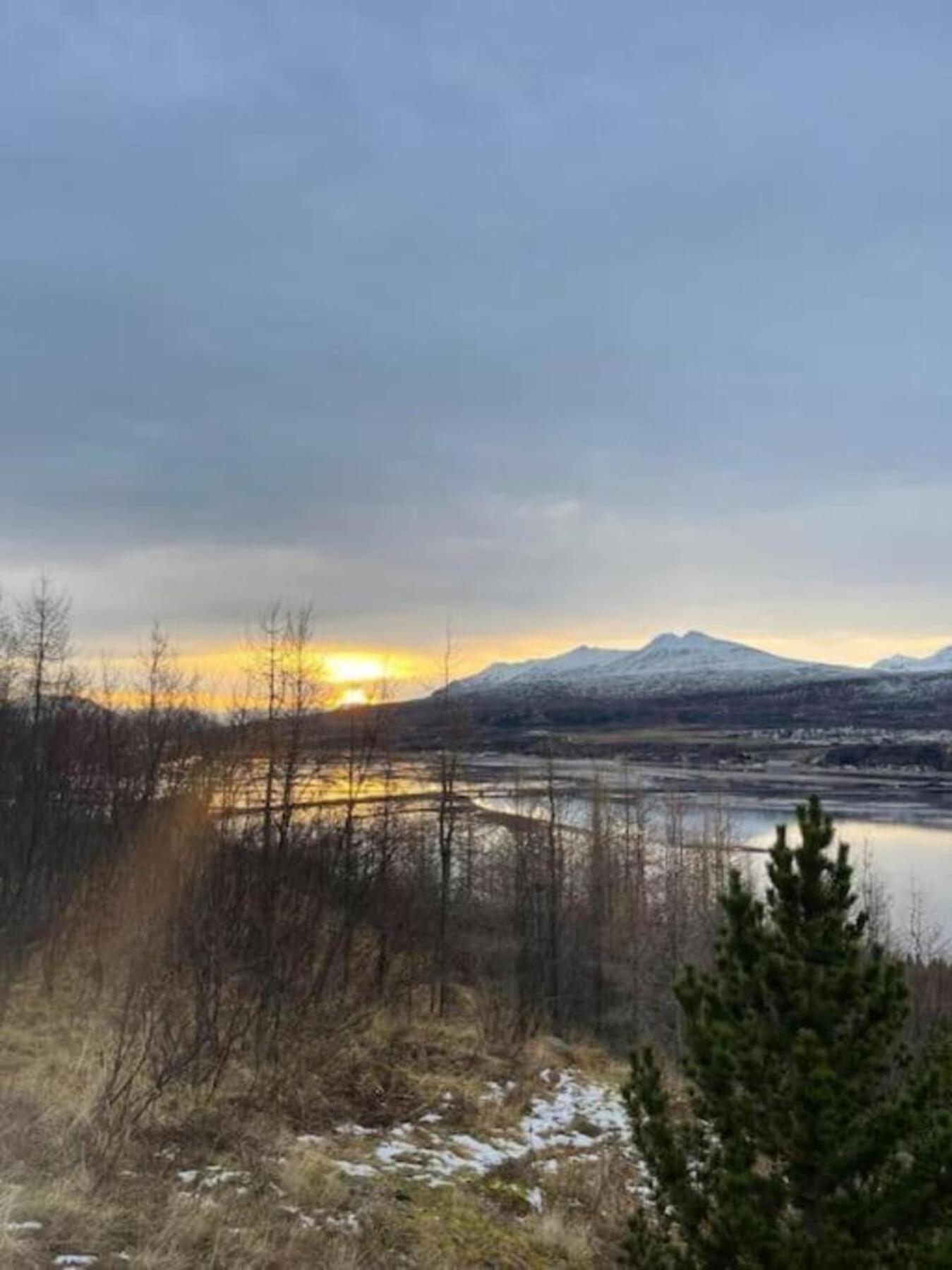 Cozy 2 Bedroom Cottage With Hot Tub Akureyri Esterno foto