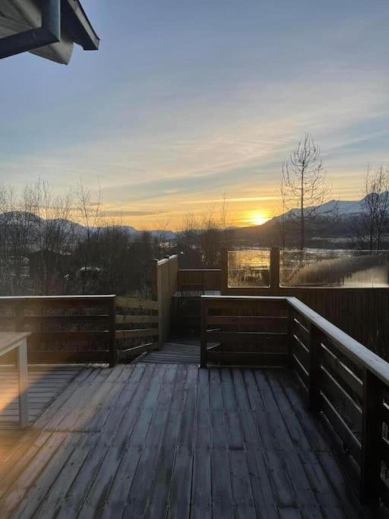 Cozy 2 Bedroom Cottage With Hot Tub Akureyri Esterno foto